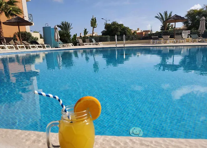 Sun & Nature Corcovada *